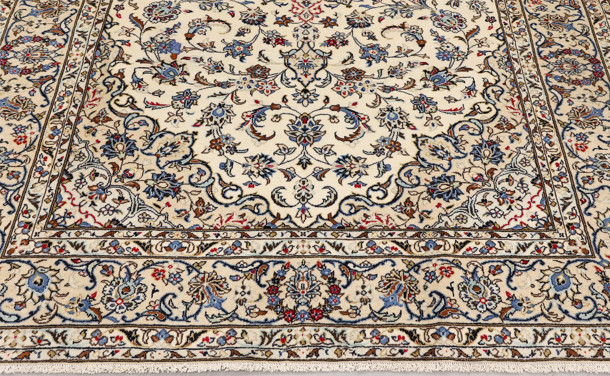 Matta, Keshan, 300 x 196 cm.