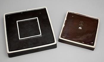 ASKFAT, 2 st, keramik, "Domino" Stig Lindberg, Gustavsberg, 1950-tal.