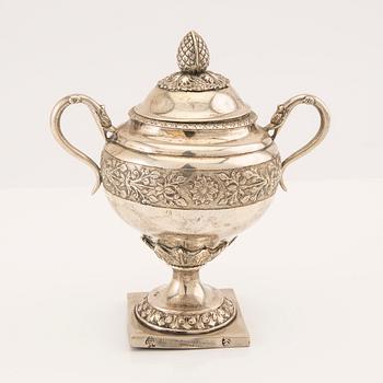 Teservis 3 dlr Empire silver okända stämplar.