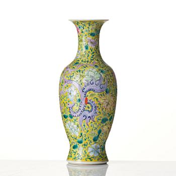 A Chinese yellow ground 'phoenix' vase, Republic period, 20th century.