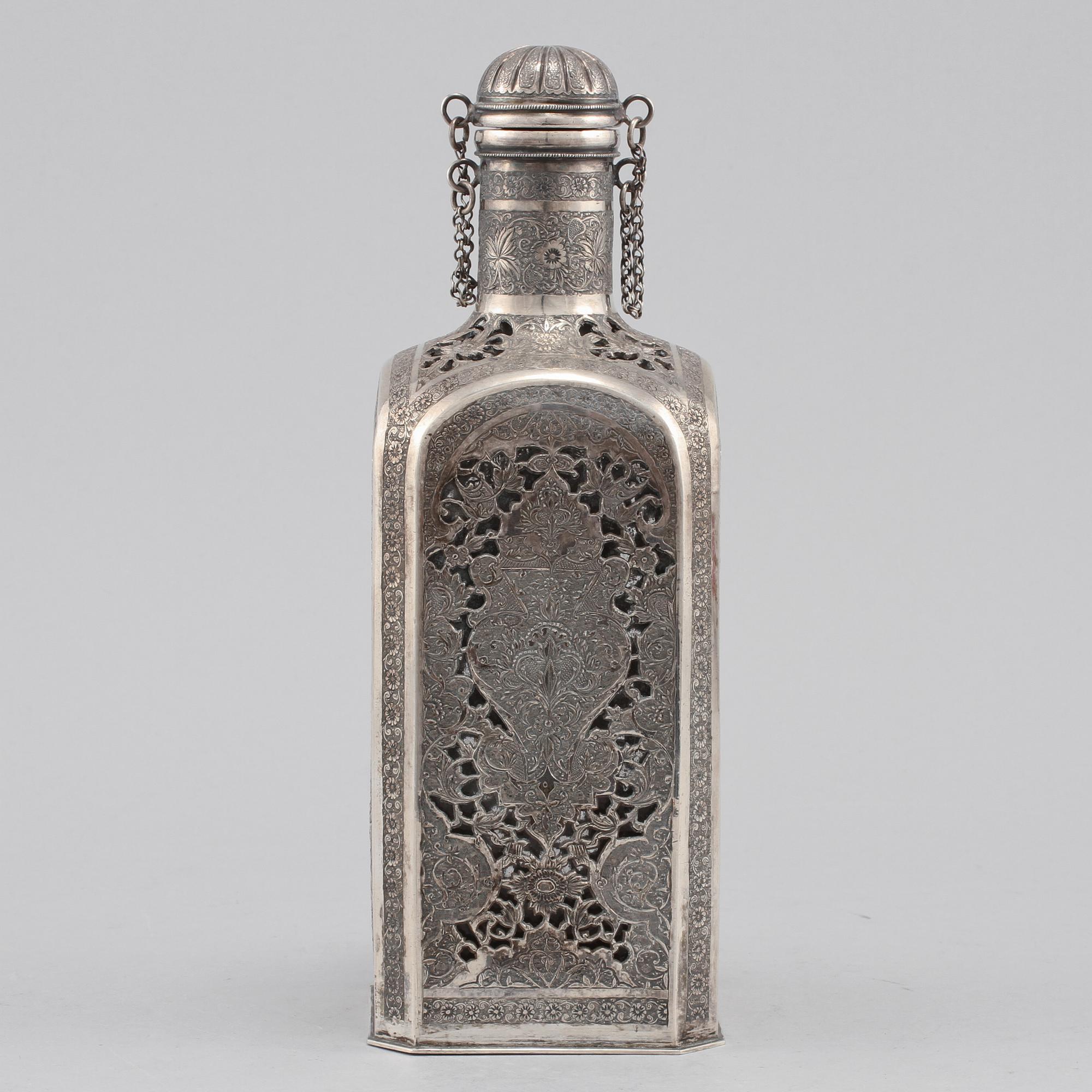 FLASKA, glas och silver, ej stämplad, 1900-tal.