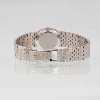 DAMARMBANDSUR, 18K vitguld, Patek Philippe. Vikt 48,9 gram.