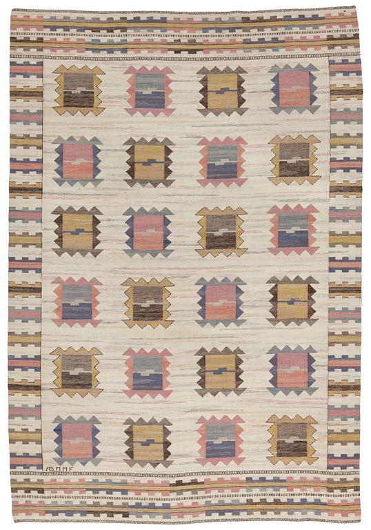 CARPET. "Ljusa plador". Flat weave. 298 x 201 cm. Signed AB MMF.