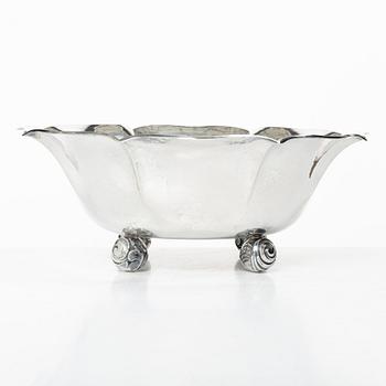 A silver bowl, Norway, 1930.