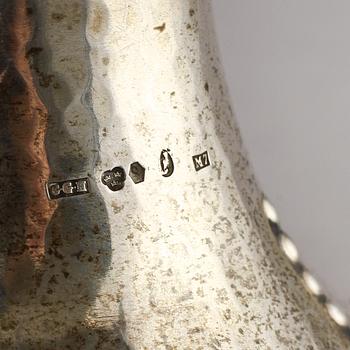 SKÅL på FOT, silver, C G Hallberg, Stockholm, 1914. Vikt 650 g.