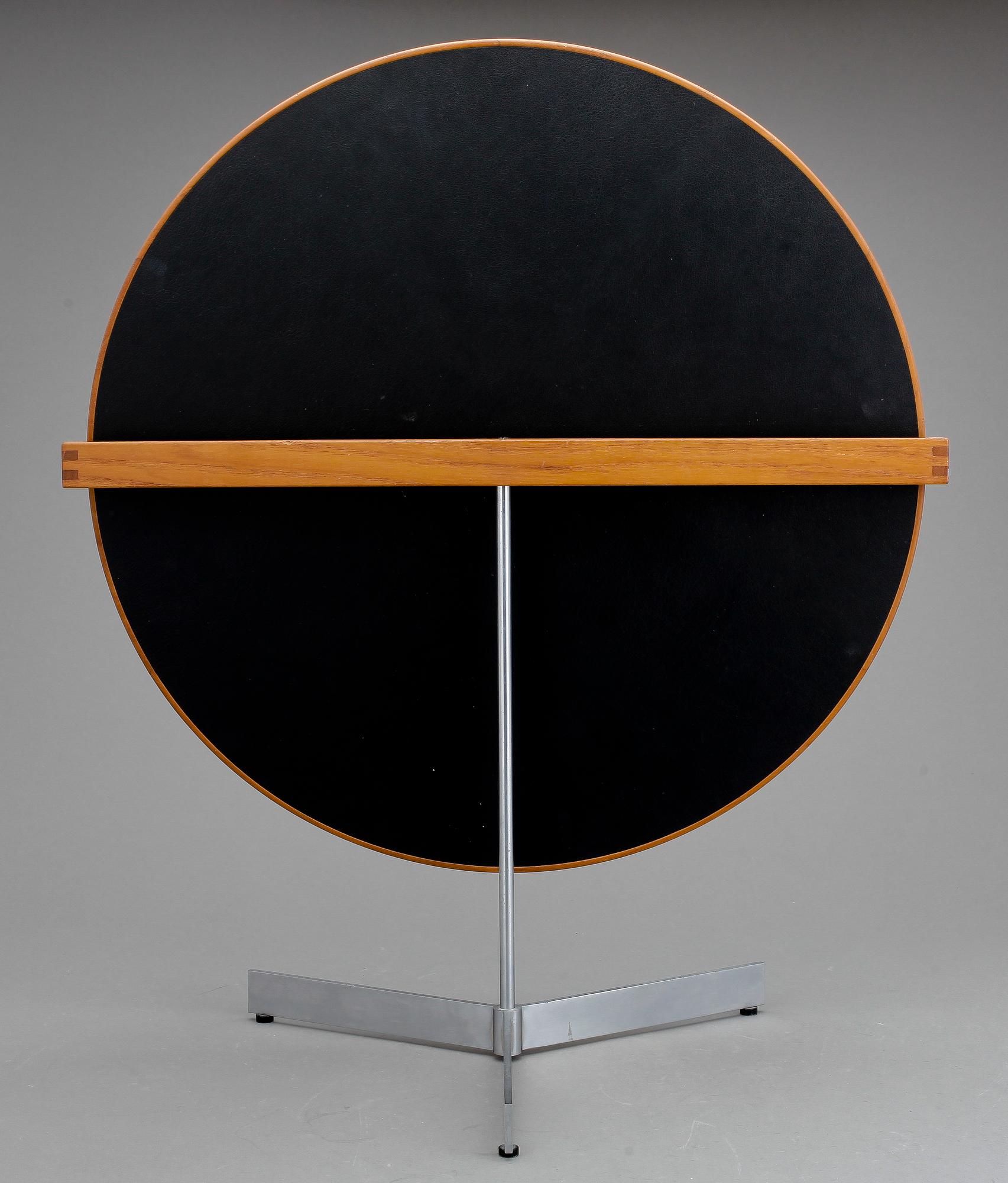 BORDSSPEGEL, modell 406, Uno och Östen Kristiansson, Luxus, Vittsjö, formgiven 1962.