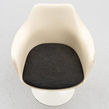 Eero Saarinen, an armchair, 'Tulip', Knoll International.