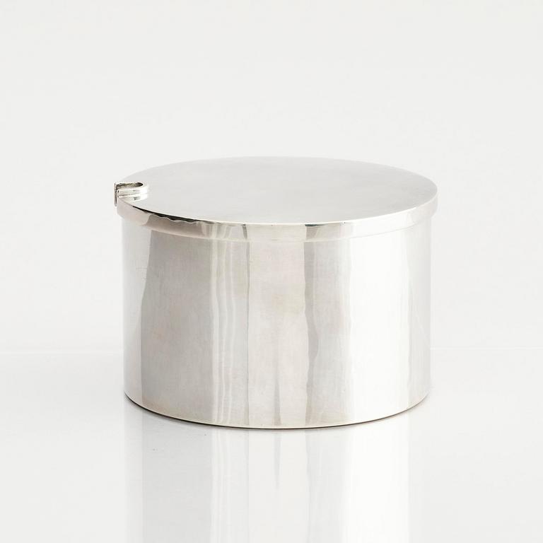 Sigurd Persson, a sterling silver marmalade jar with lid, Stockholm, Sweden 1959.