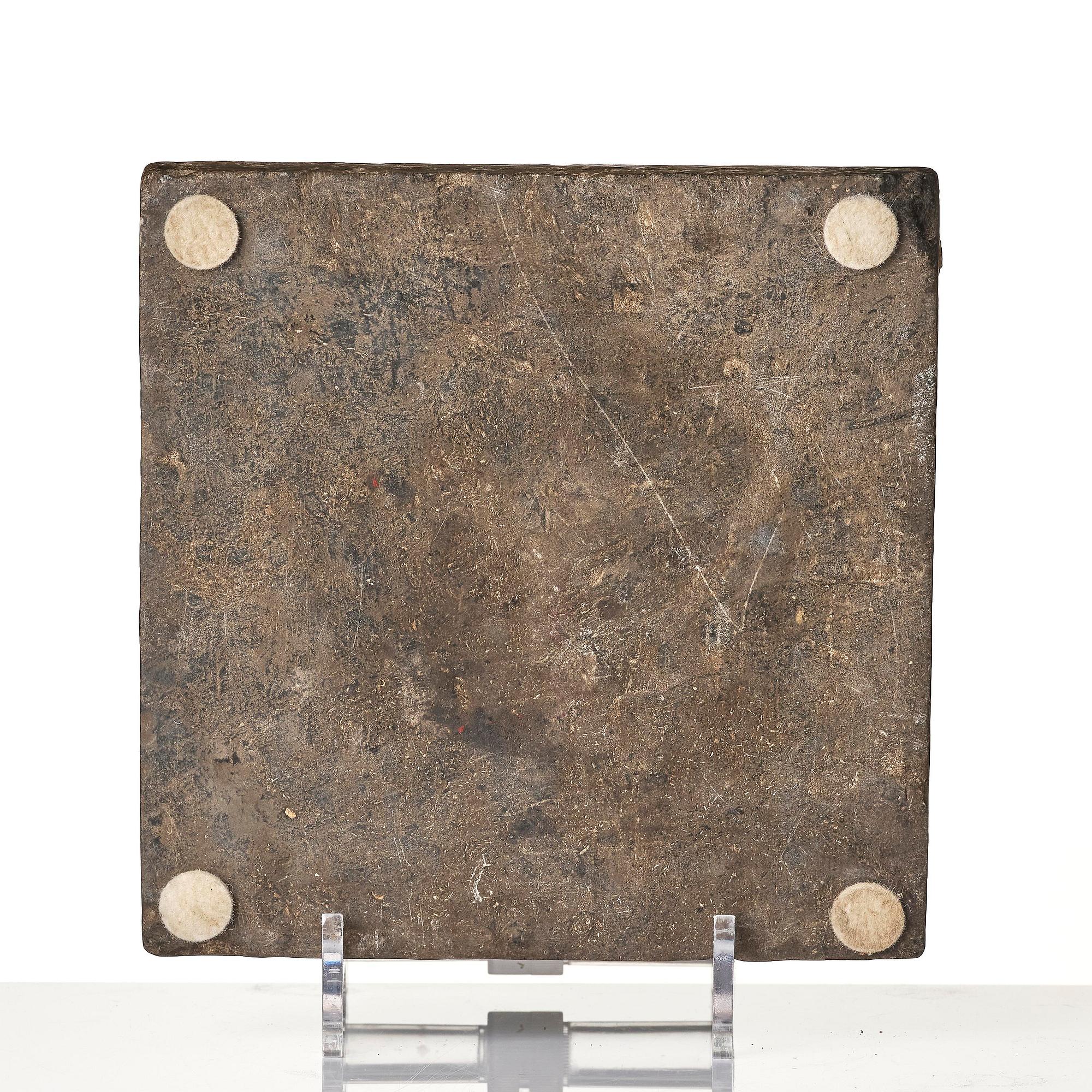 Pappersvikt, sten. Troligen sen Mingdynasti.