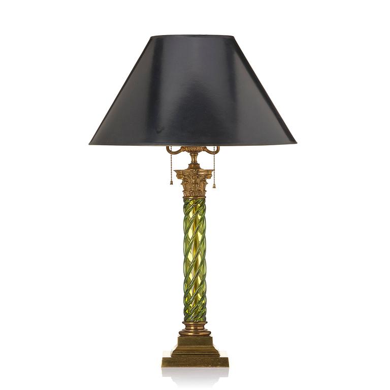 Bordslampa, omkring år 1900, Empirestil.