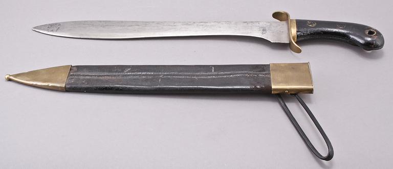 HUGGARE, samt STICKERT, 1800/1900-tal.