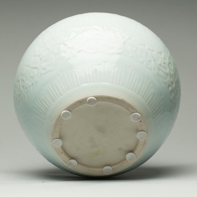 URNA, porslin, Kina, 1900/2000-tal.