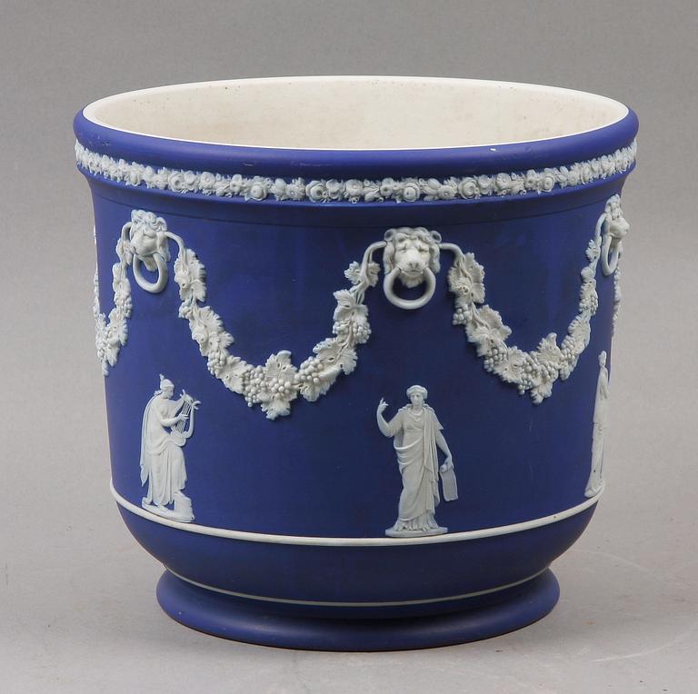 YTTERFODER, porslin. Wedgewood, England.