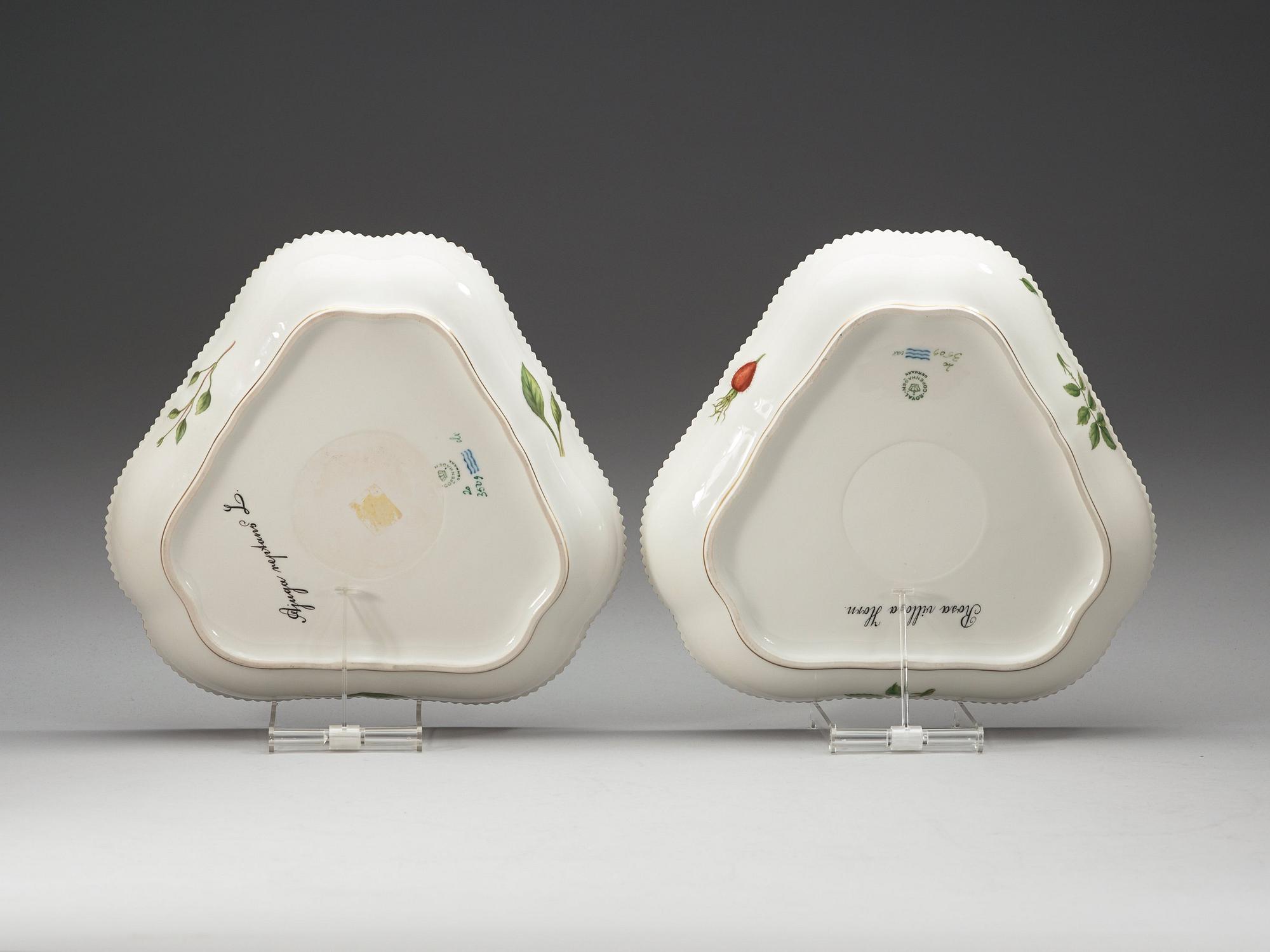 A set of four Royal Copenhagen 'Flora Danica' serving dishes, Denmark, 20th Century.