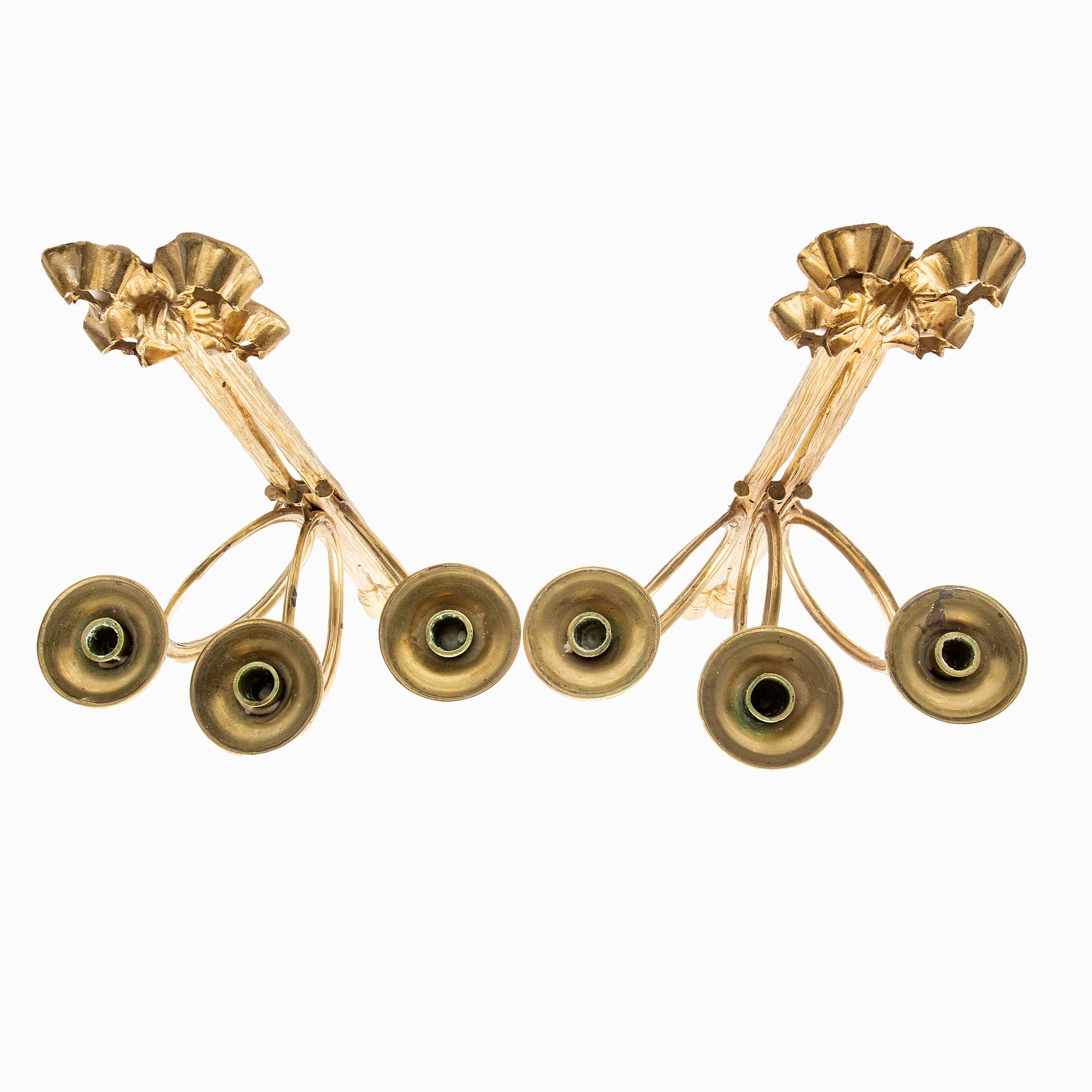 A pair of appliqués, 18th/19th century.