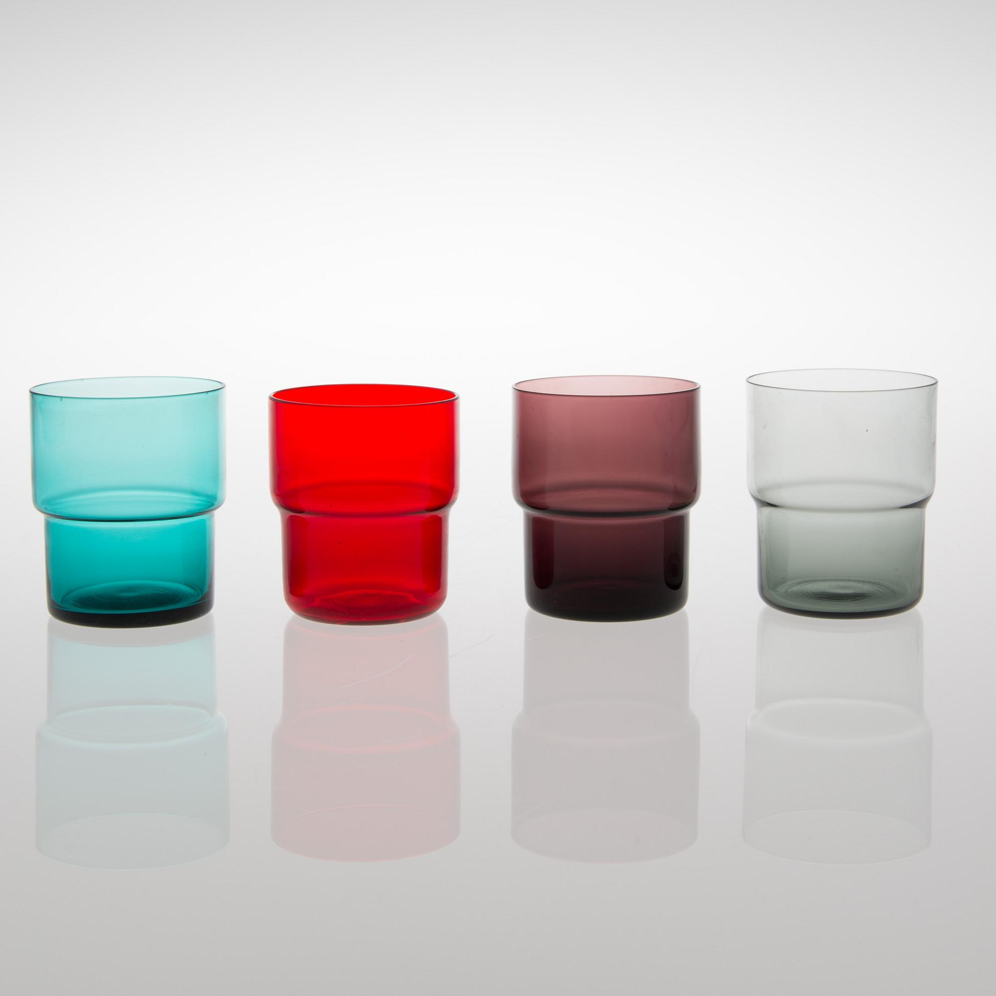 A juice set, Nuutajärvi, designed in 1952.