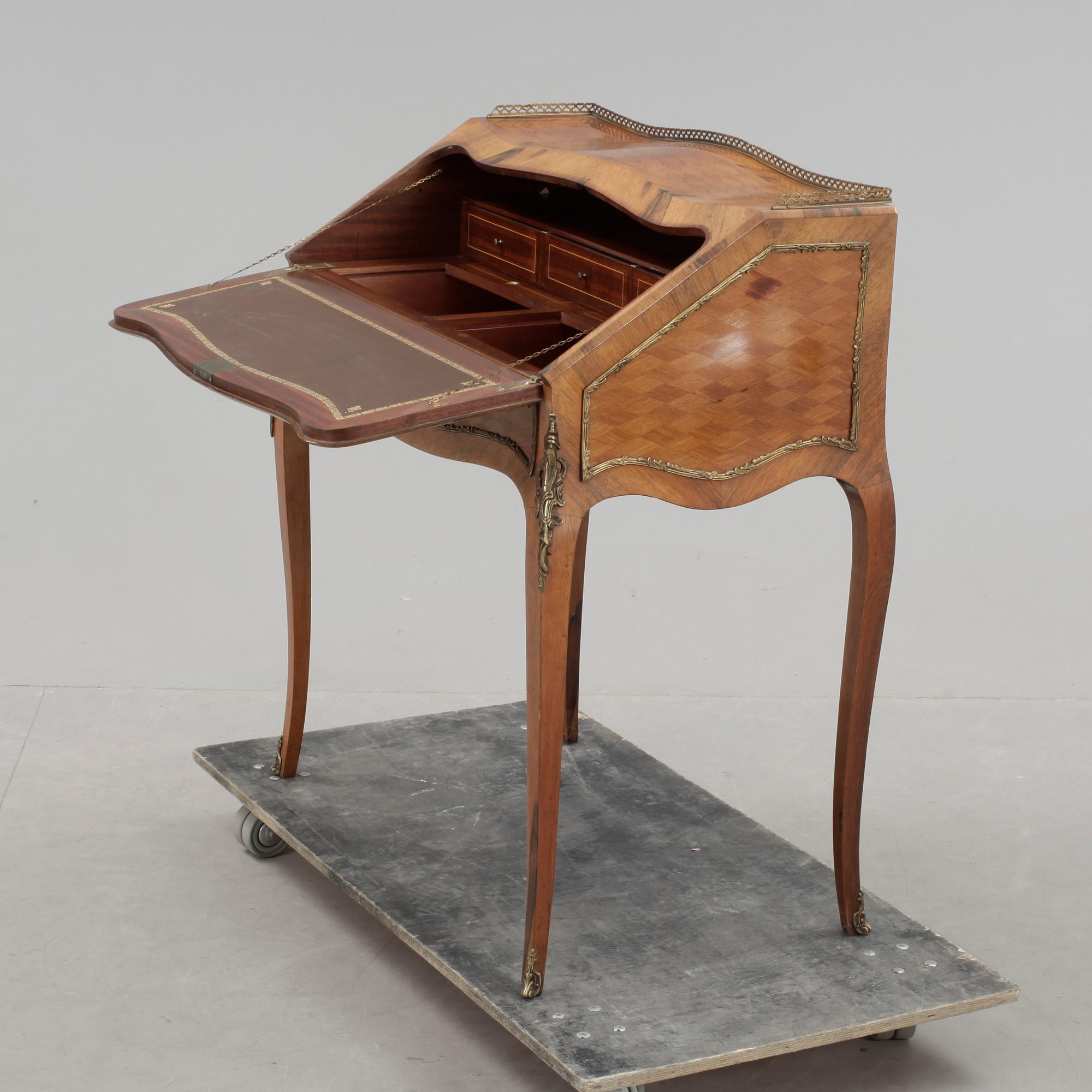 SEKRETÄR, Louis XVI stil, 1900-tal.
