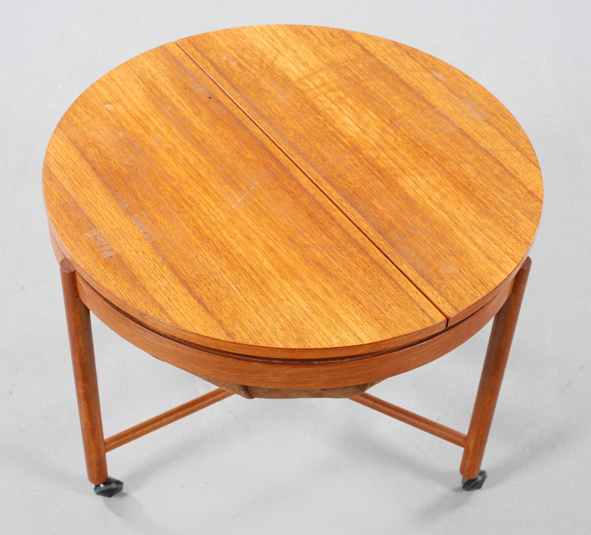 ADOLF RELLING, sybord, "Syklus", Rastad & Relling Tegnekontor, Rasmus Solberg Møbelverksted, Norge, formgiven 1962.