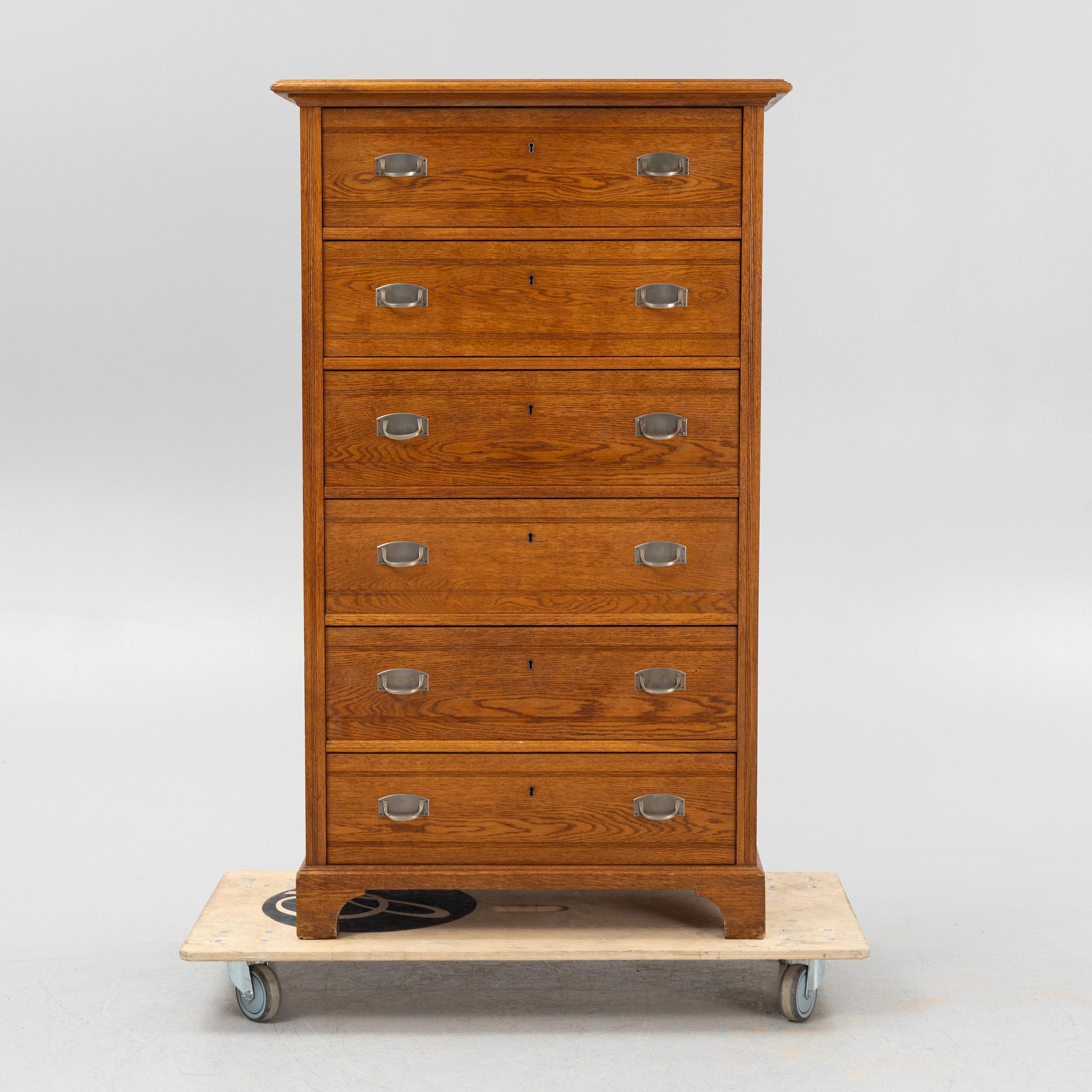 Byrå, jugend, Nordiska Kompaniet, 1900-talets början.