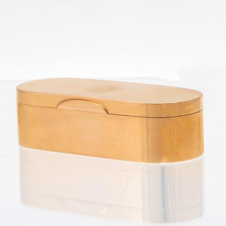 An 18K gold box by Lars Larsson & Co Gothenburg 1890.