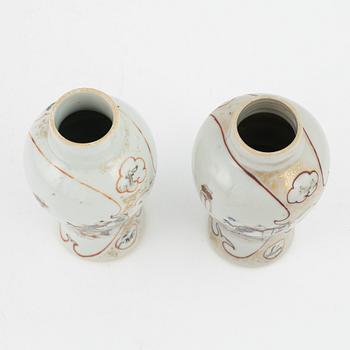 Tedosor, ett par, porslin, Kina, 1700-tal.