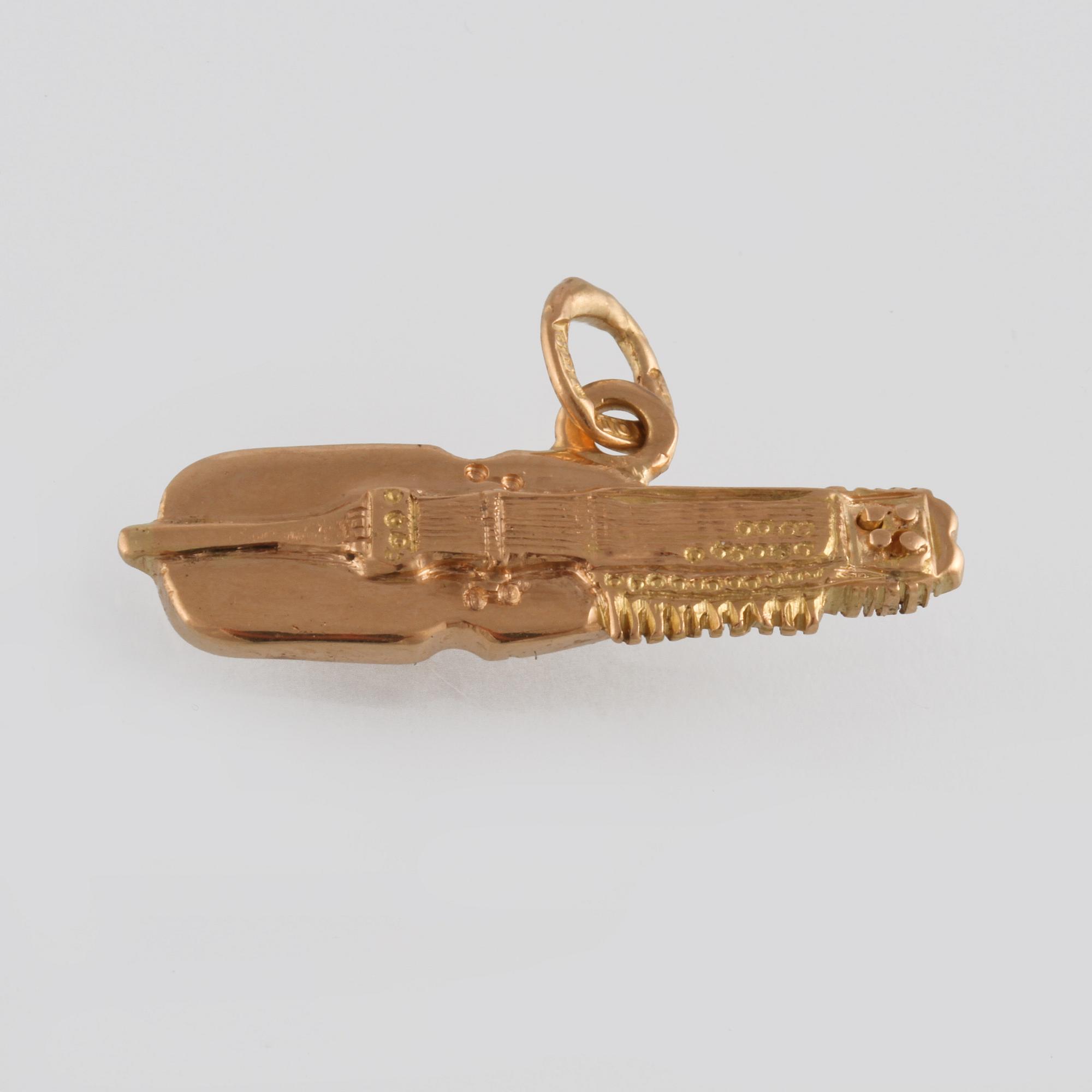 HÄNGE, 18K guld, Louise Viktorssons Guldsmedsverkstad, Örebro. Vikt 5,3 gram.