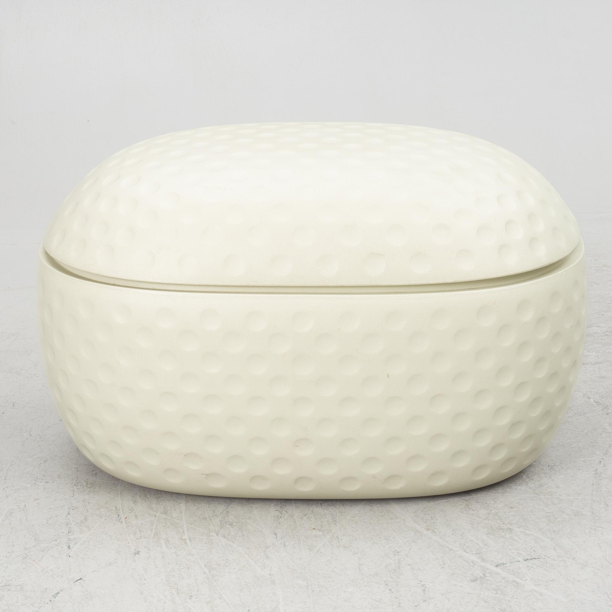 Javier Mariscal, förvaringslåda med lock, "El Baúl", "Me Too"-collection, Magis, Italien, 2007.