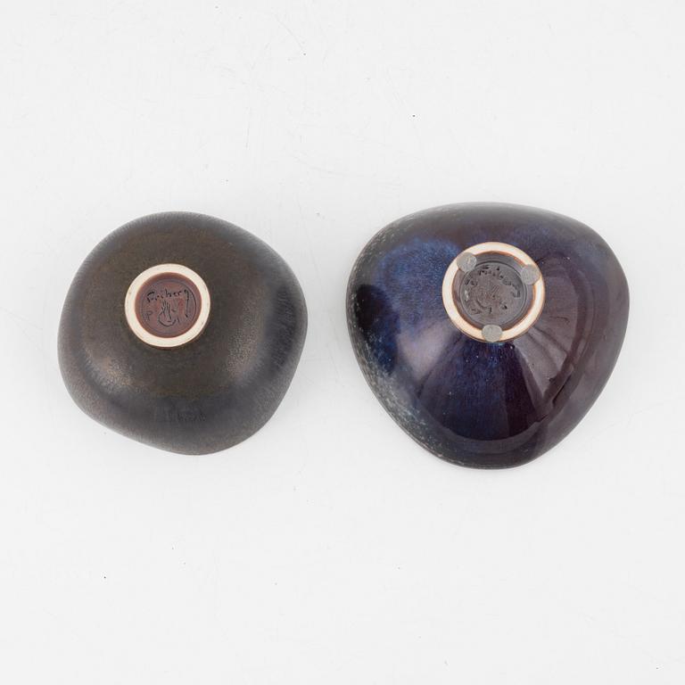 Berndt Friberg, skålar, 2 st, Gustavsbergs studio, 1974-76.