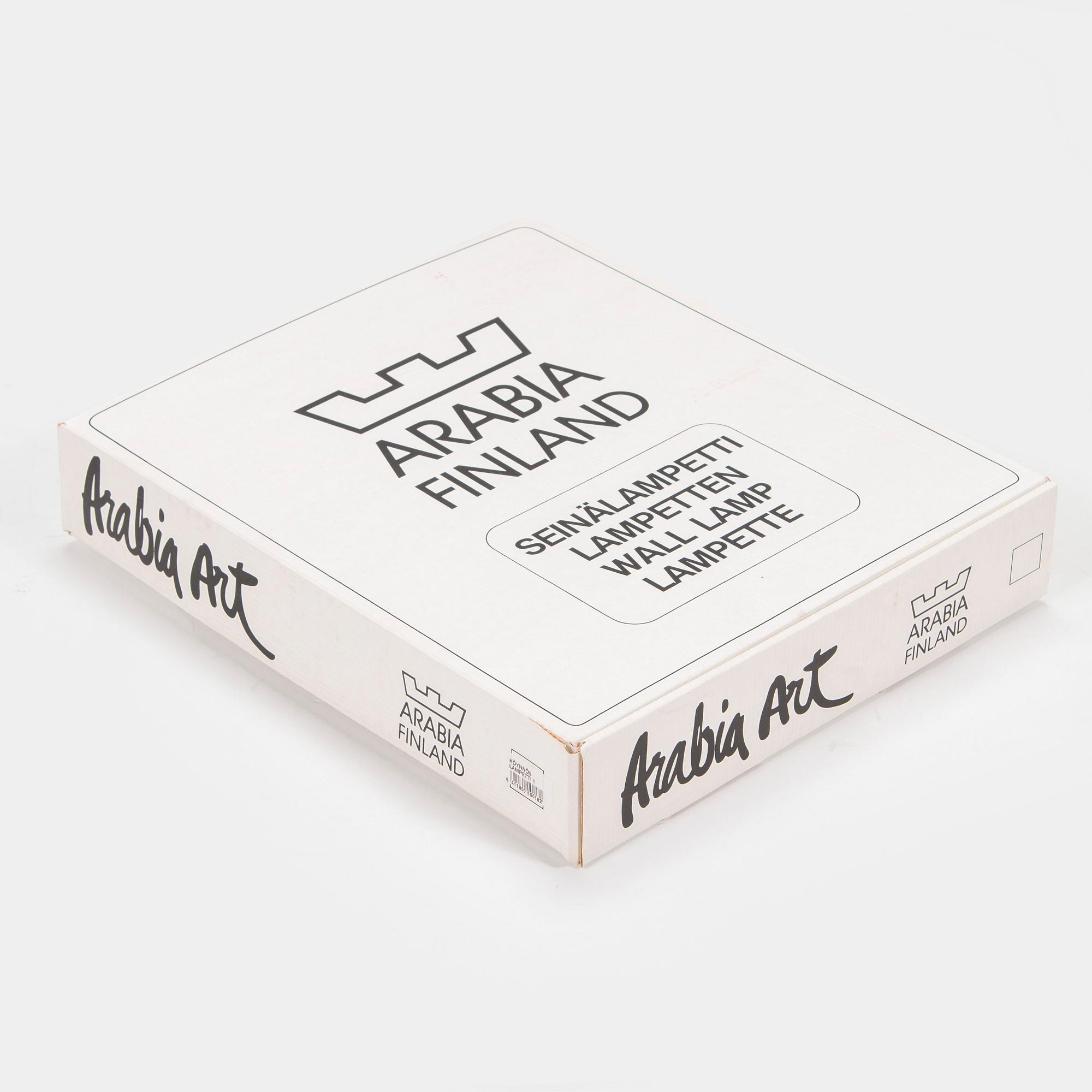 Heljä Liukko-Sundström, a ceramic wall scone, signed Heljä Liukko-Sundström Arabia.