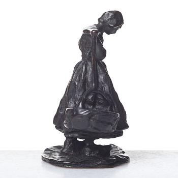 Carl Milles, Woman carrying water (for salt and pepper).