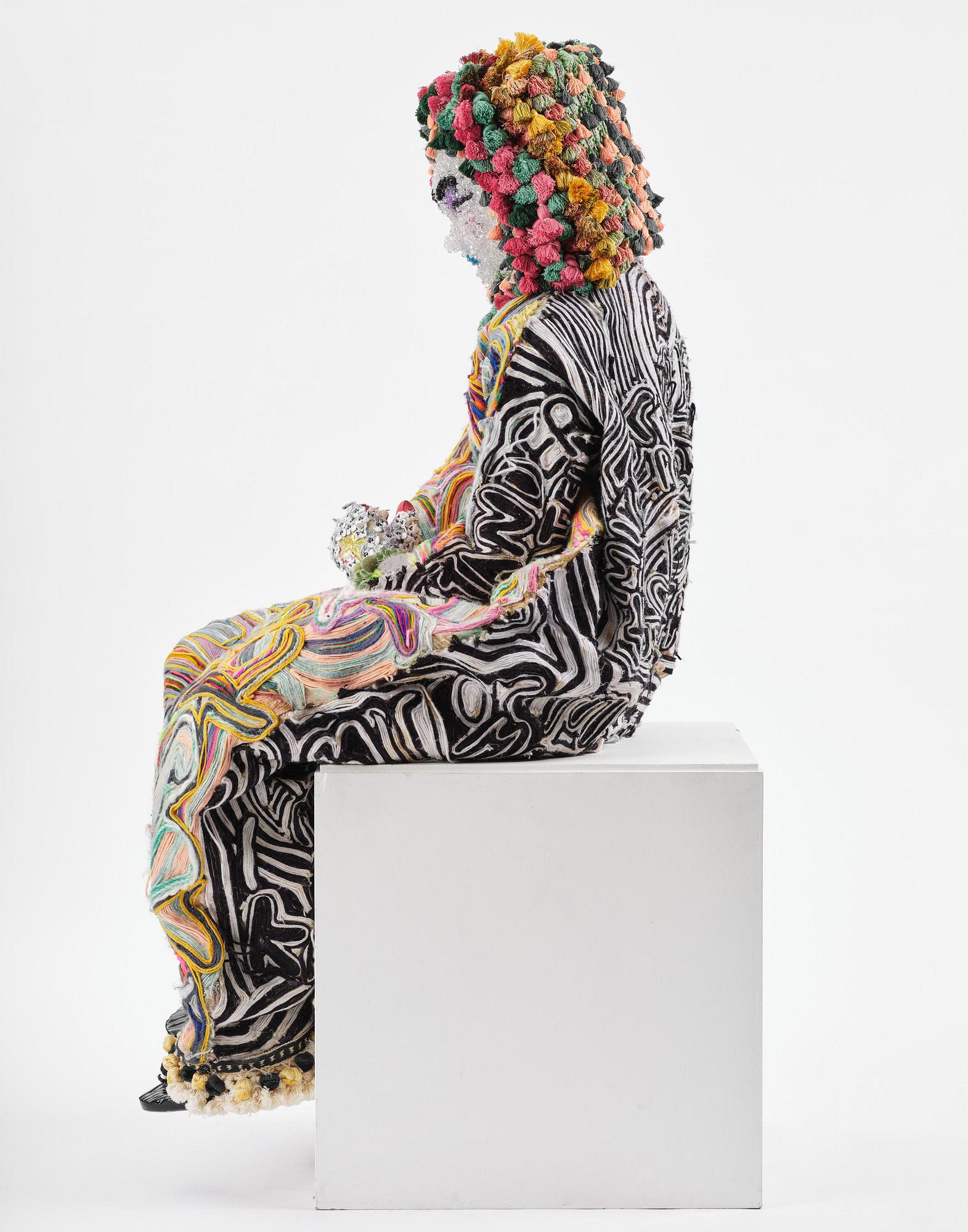 Raúl de Nieves, "MIRROR/MIC/KNIFE".