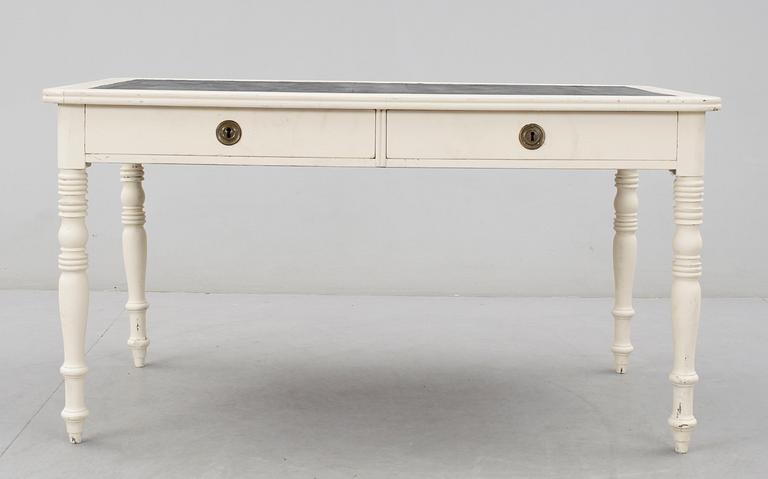 SKRIVBORD, nyrenässans, 1800-talets slut.