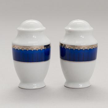 SIGVARD BERNADOTTE, RUOKA-ASTIASTO, 76 osaa, posliinia, "Christineholm".