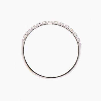 RING, briljantslipade diamanter, 18K vitguld. Elis Kauppi, Kupittaan Kulta 1985.