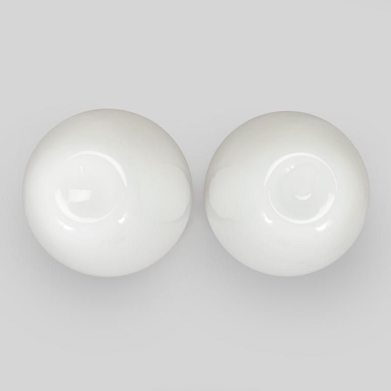 Gunnel Nyman, Kattovalaisimia, 2 kpl, malli 80115, Idman 1900-luvun puoliväli.