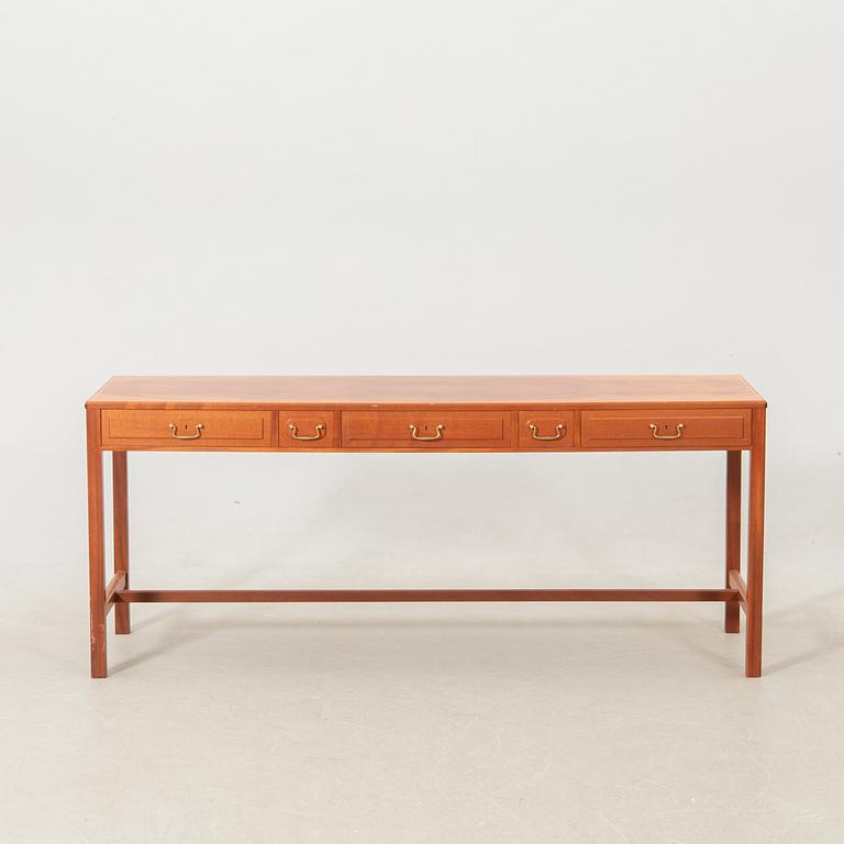 Josef Frank, sideboard, model 821, Svenskt Tenn.