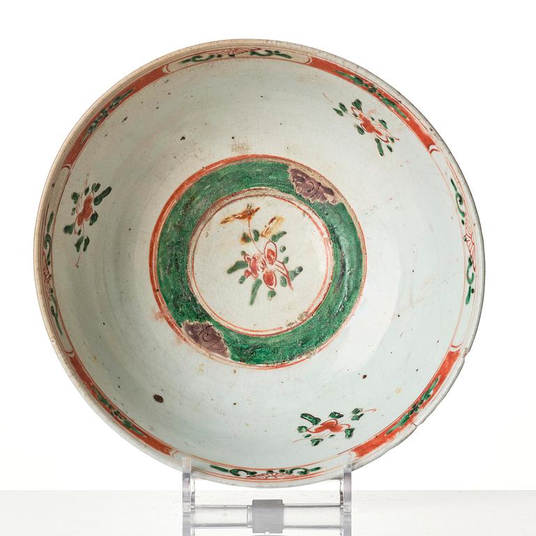 Skål, porslin. Transition, 1600-tal.