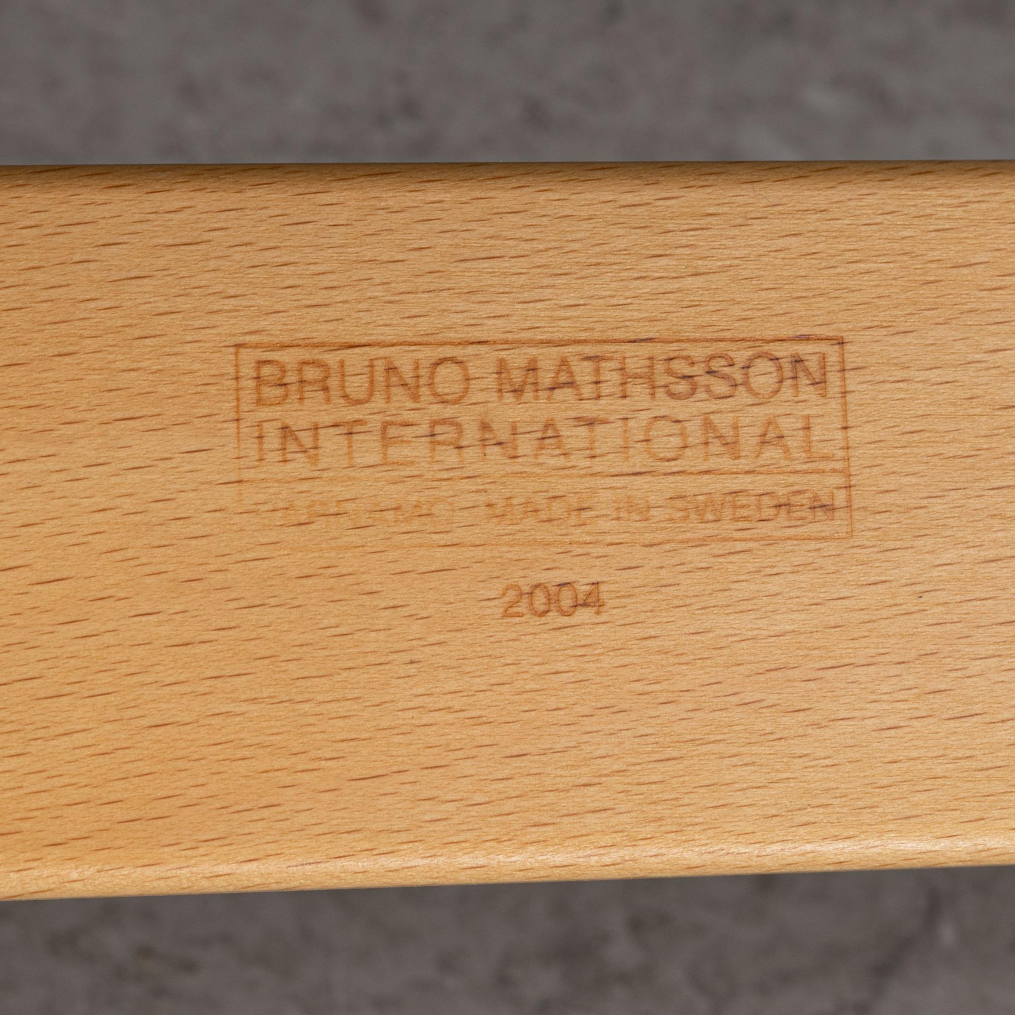 Bruno Mathsson, fåtöljer, ett par, "Mina", Dux.