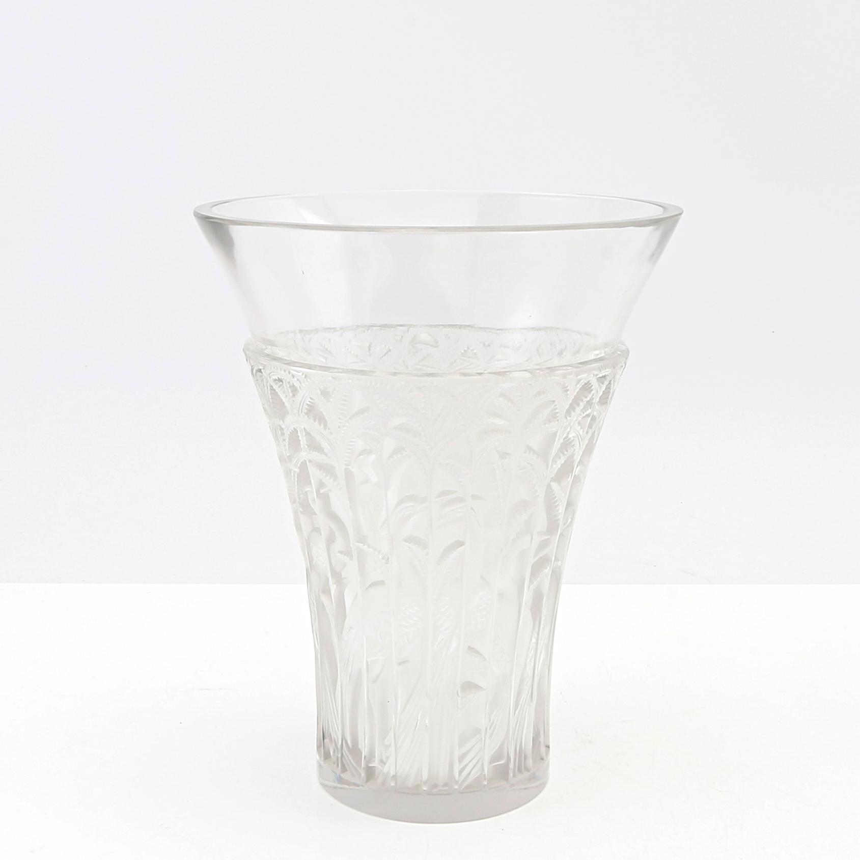 René Lalique,  vas "Ibis" signerad Frankrike 1900-talets andra hälft gjutet glas.