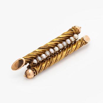 Brooch, pearls, 14K (56) gold,