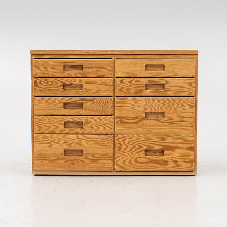 An 'Uffe' chest of drawers, IKEA.
