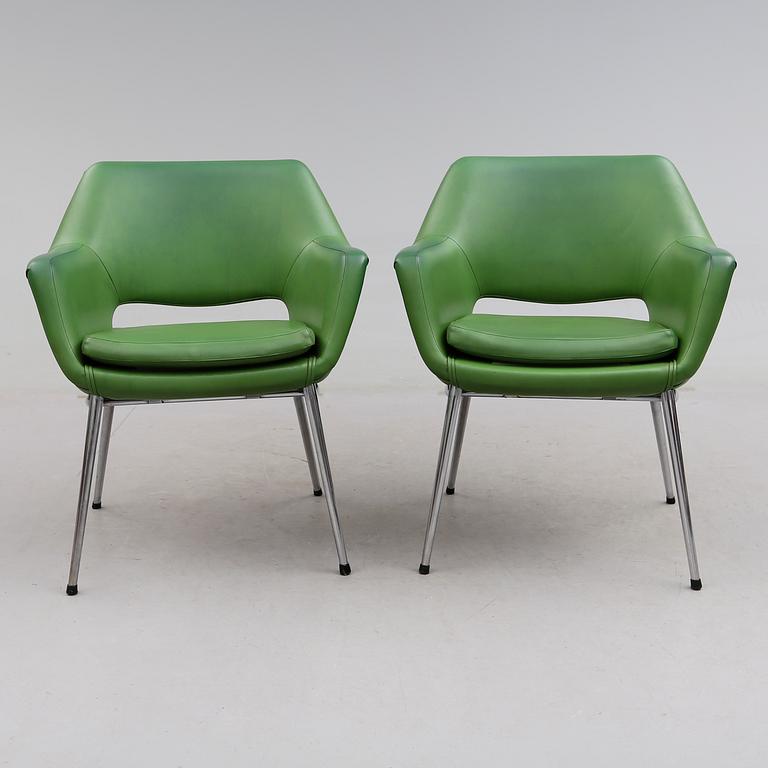 FÅTÖLJER, 1 par, 1900-talets andra hälft.