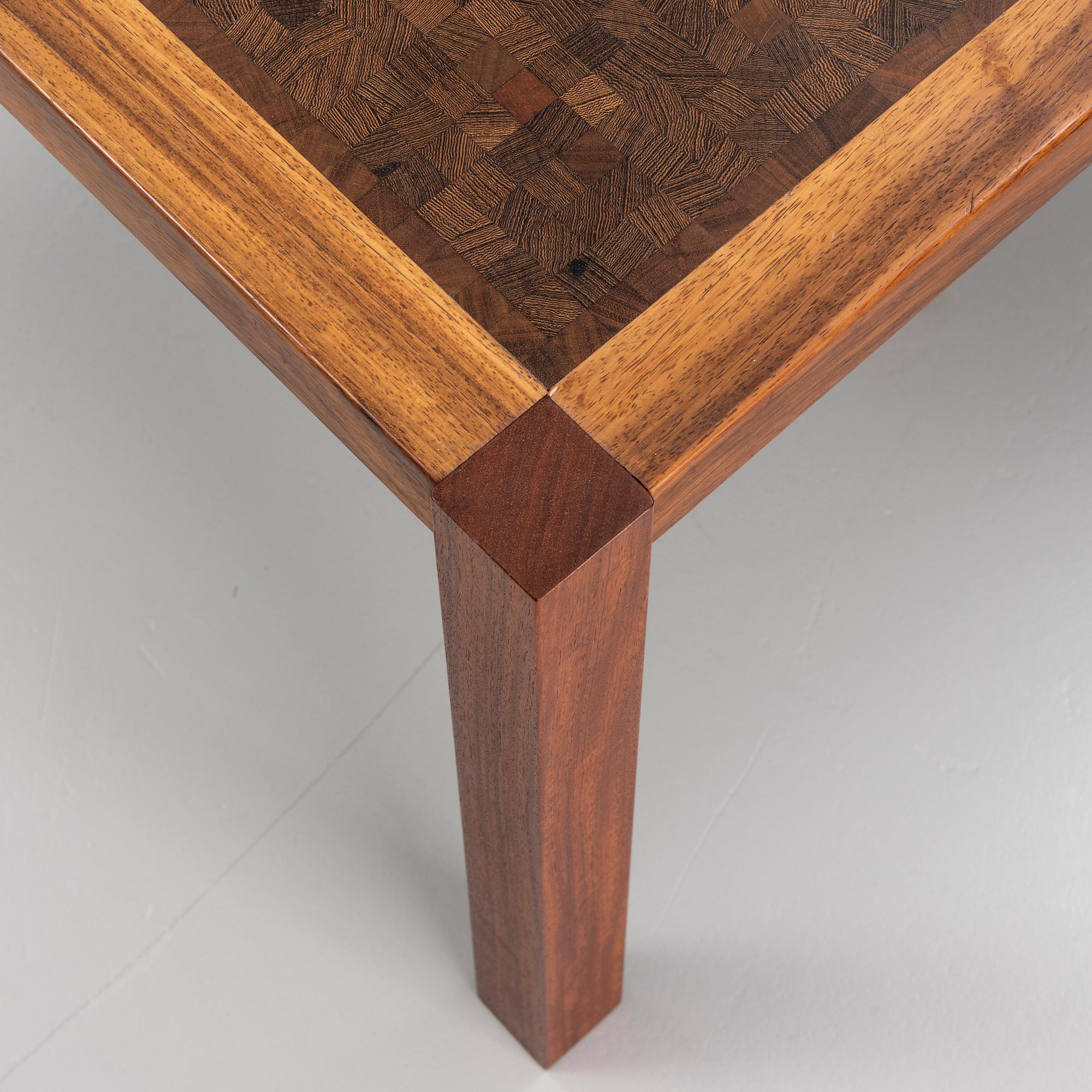 Gorm Lindum Christensen & Rolf Middelboe, a coffee table for Tranekaer Denmark, numbered 3127.