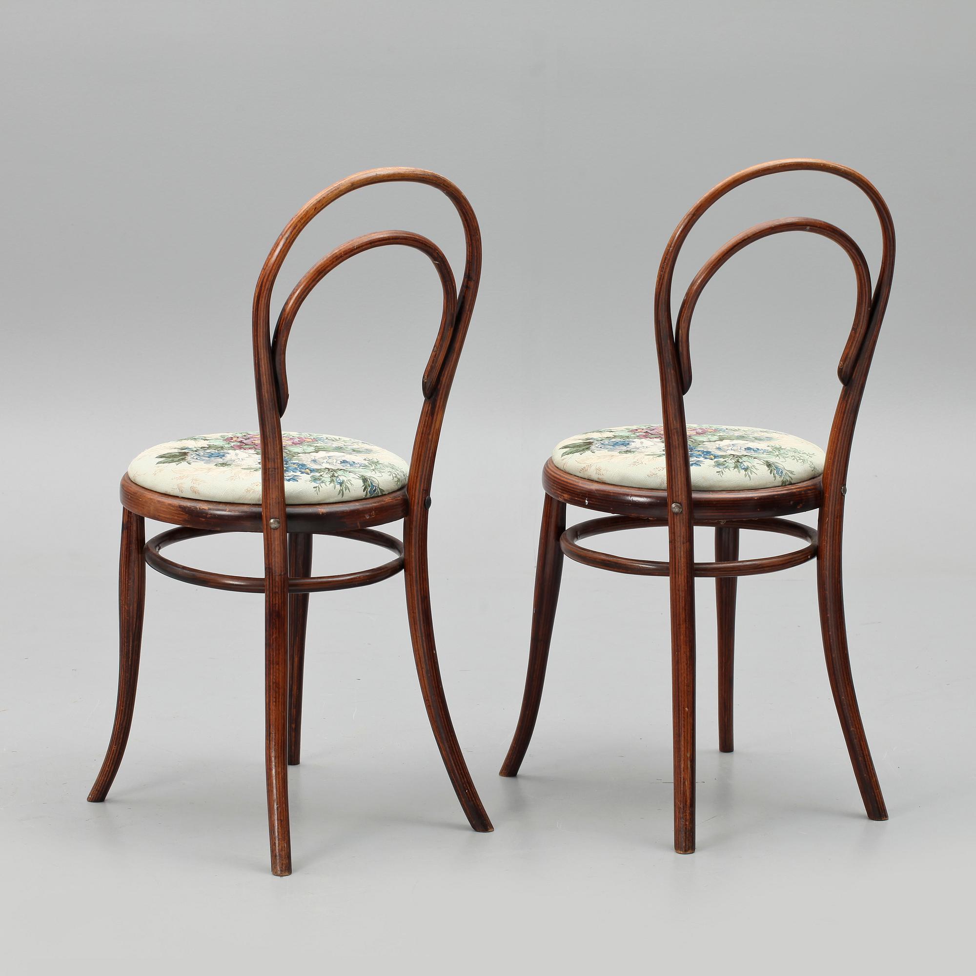 STOLAR, ett par, Thonet, 1900-talets början.