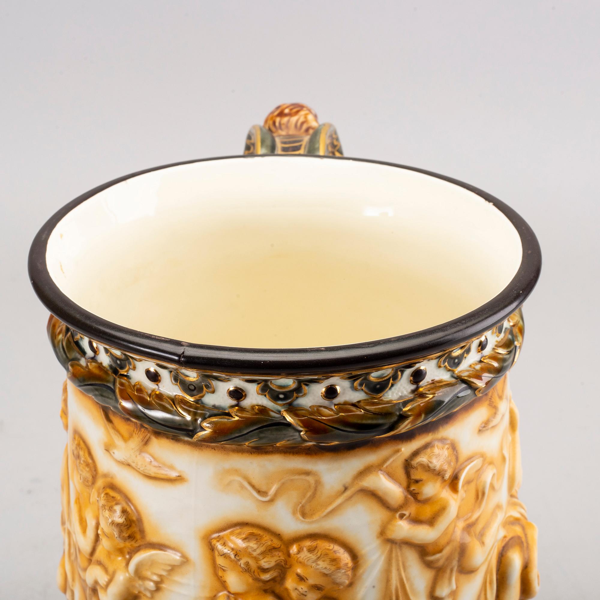 A Rörstrand majolica jug around 1900.