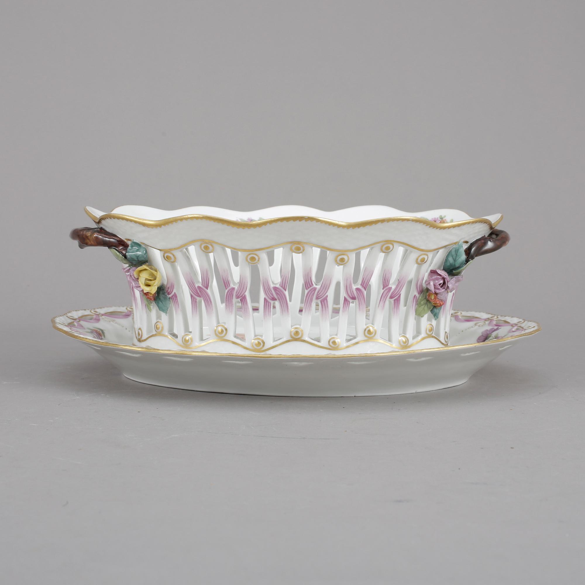 SKÅL, porslin, Royal Copenhagen, 1900-talets andra hälft.