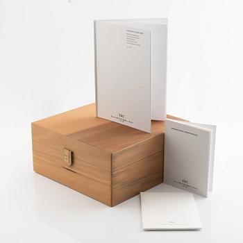 IWC, Portugieser, 2000, 7 Days Power Reserve, "Limited Edition", armbandsur, 42 mm.