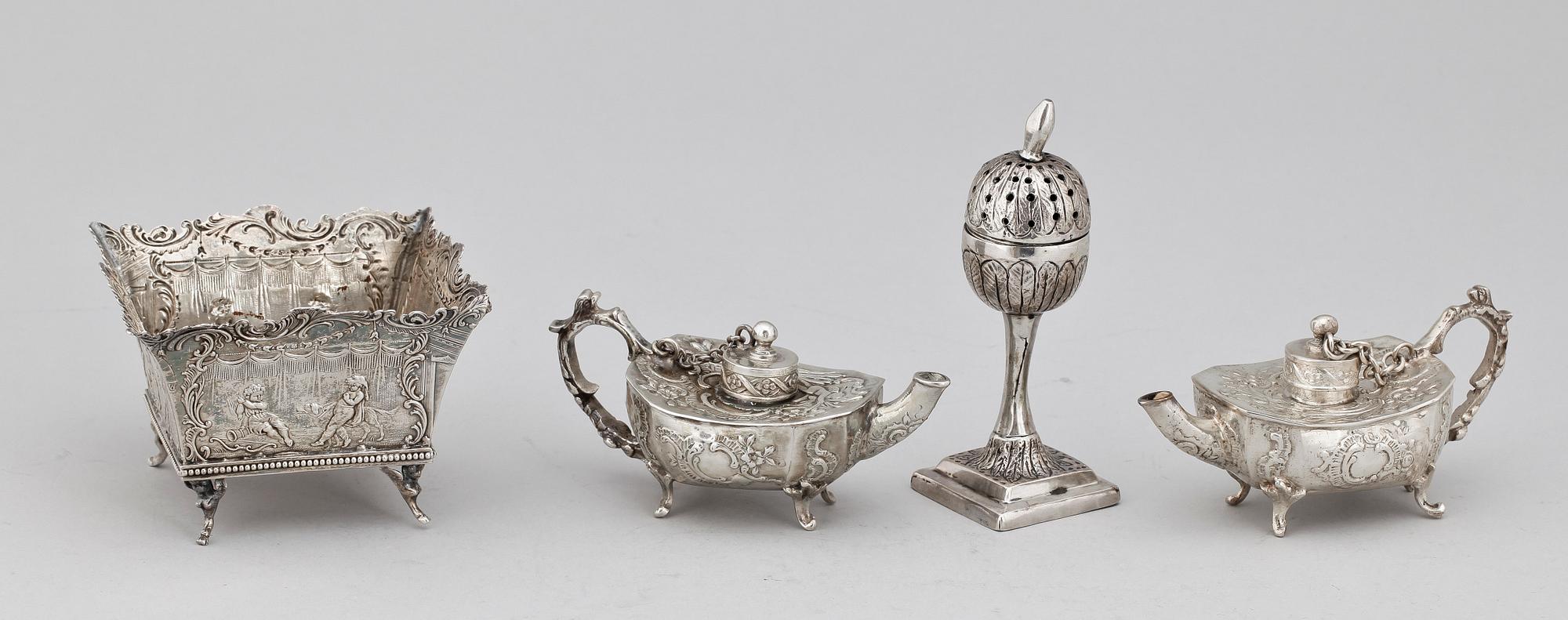 PARTI SILVER, bla Wien. 1800-1900-tal. Totvikt ca 300 gram.