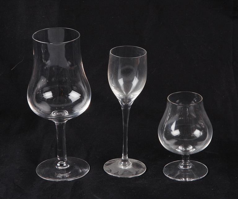 GLASERVISDELAR, 51 st. Orrefors, 1900-tal.