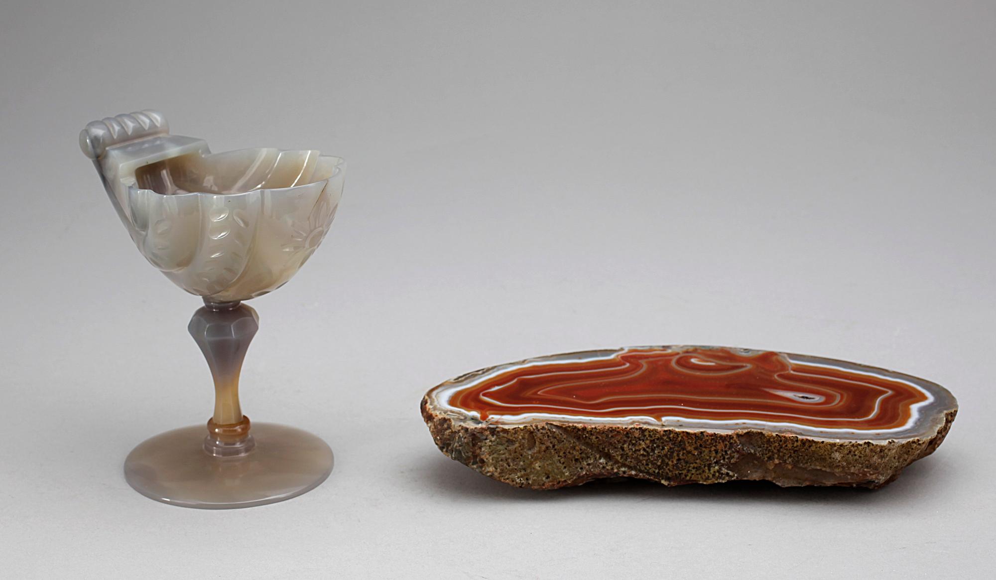 SKÅL, glas samt AGAT STEN, 1800/1900-tal.